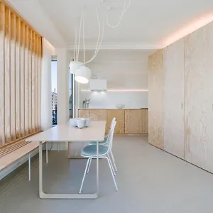 De Zwemmer - Practical, Optimized App With Garage Appartement
