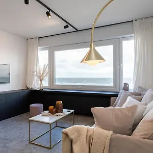 Modern Design Flat With A Stunning View Over Appartement